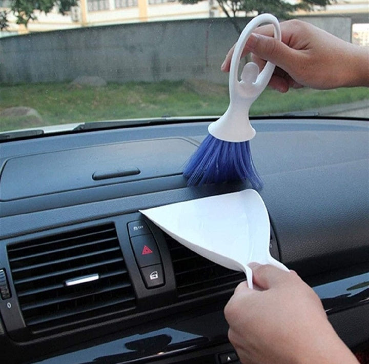 Cleaner Dustpan and Brush Set
cleanups in the kitchen, living room, or office.