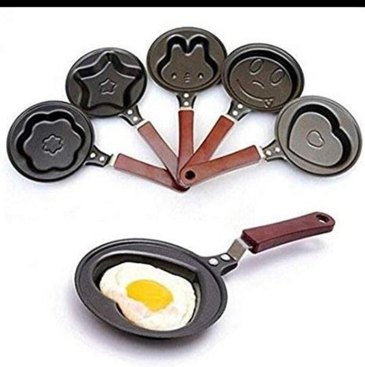 Box pack nonstick cute cartoons egg pan in high quality meterial with wooden handle in 12 cm cutest size random design